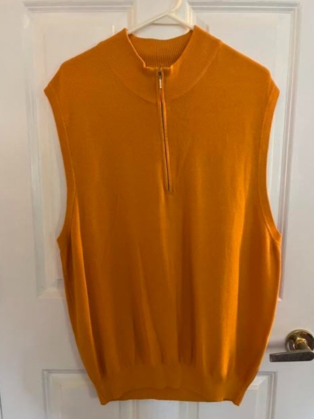 Jack Nicklaus silk and cotton knit vest, men's L, orange, with zipper.